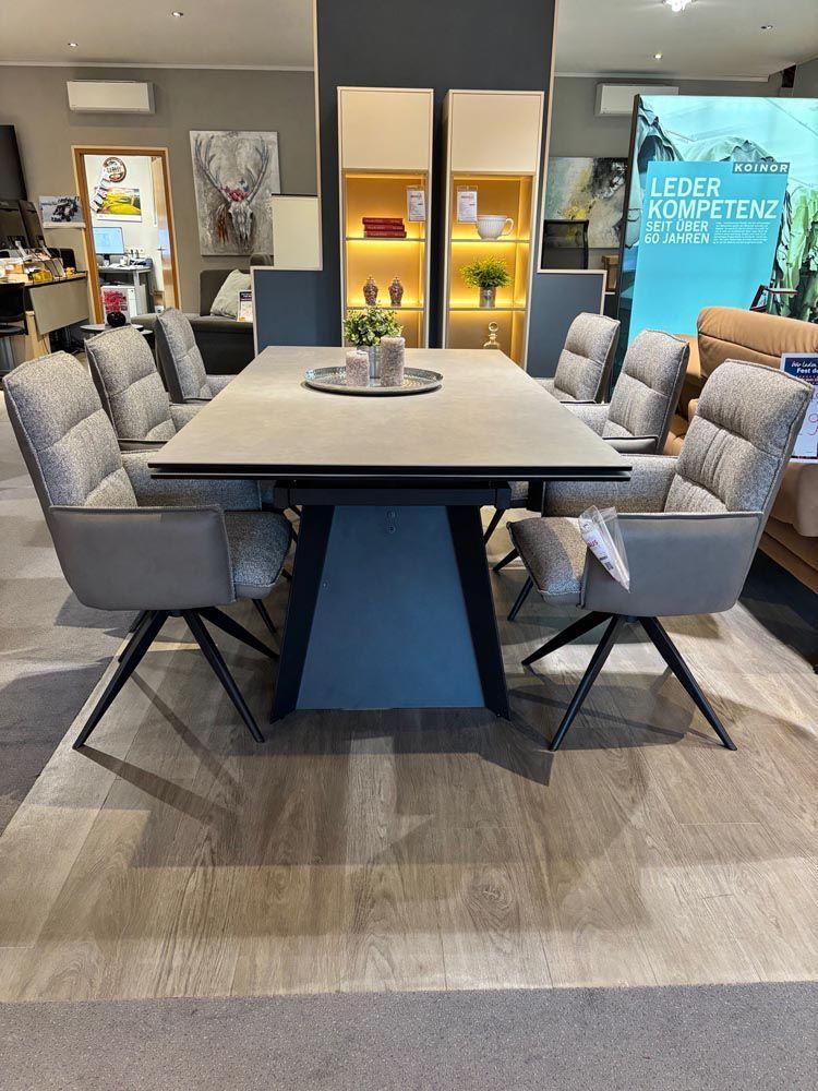 Auszugstisch "Molinara" Keramik/Sicherheitsglas schwarz lackiert hellgrau.