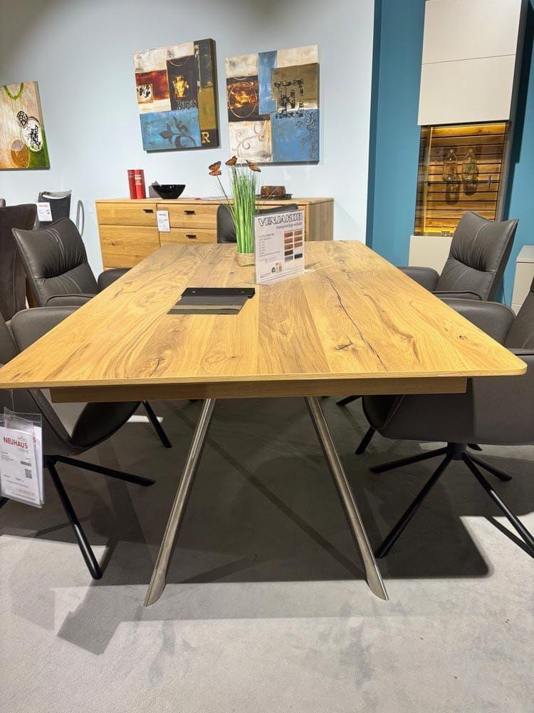 Esstisch "ET324 FIN"  Eiche rustico hell geölt.