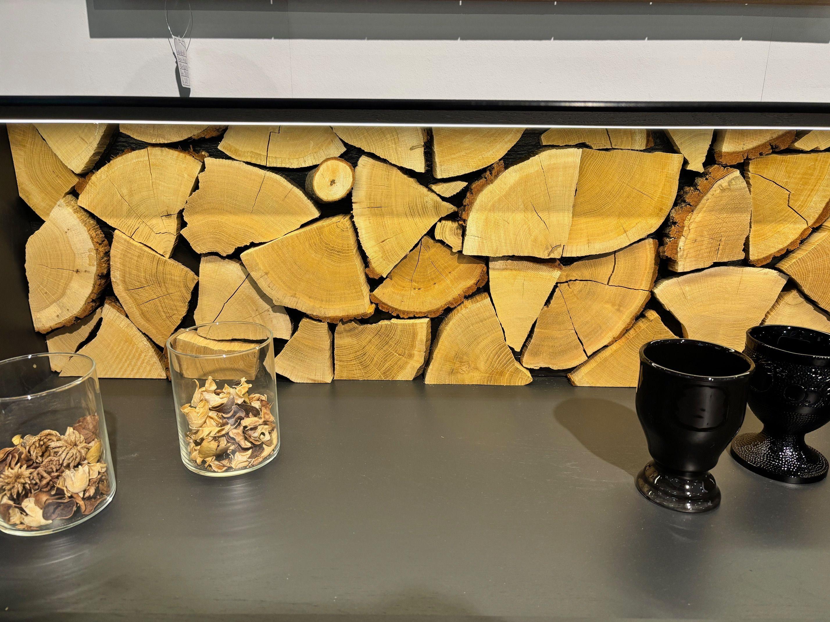 Highboard WM2140 Wildeiche massiv, soft gebürstet, Absetzung carbonfarbig