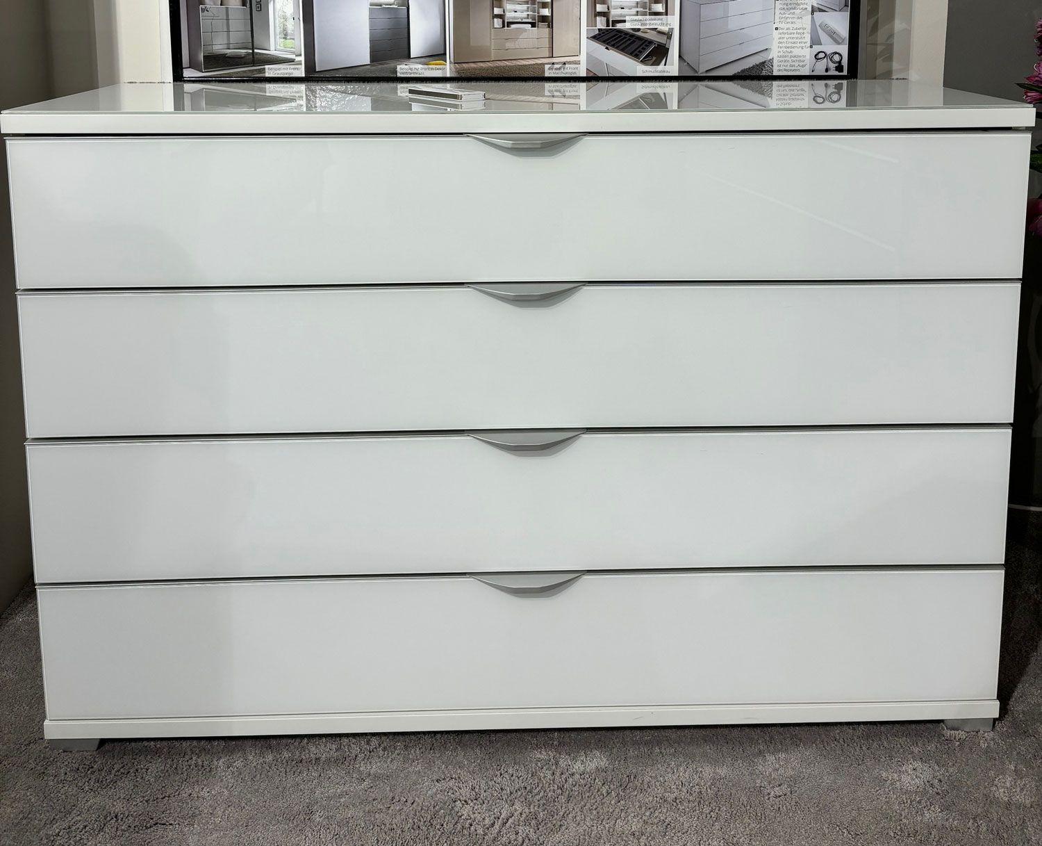 Fernseh-Kommode 4 Schubkästen mit Vollauszug Griff alufarbig